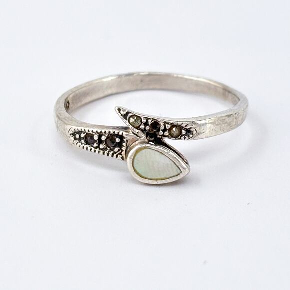 AS IS MISSING STONES Sterling Silver 925 Mother of Pearl Marcasite Ring Size 8 - Picture 2 of 10